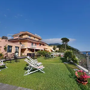 Hotel Mondial
