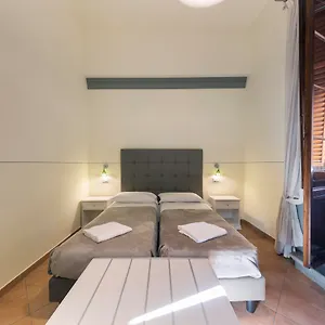 Battistero فندق مبيت وإفطار