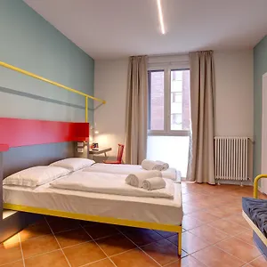  Vandrerhjem Meininger Garibaldi Italien